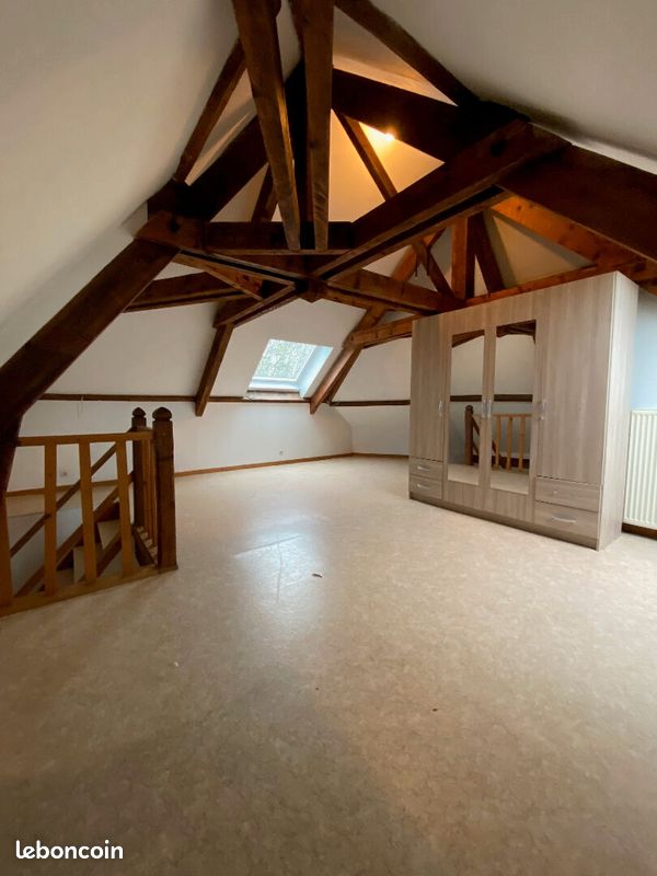 Appartement 3 pièce(s) 83 m²à louer Saint-quentin