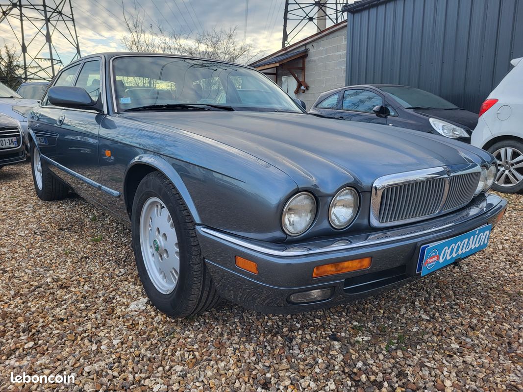 Jaguar xj sovereign 4.0 berline 249 cv boite automatique (image 1)