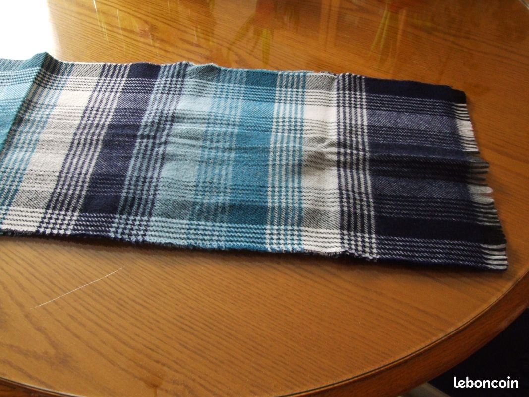 Écharpe, foulard (image 3)