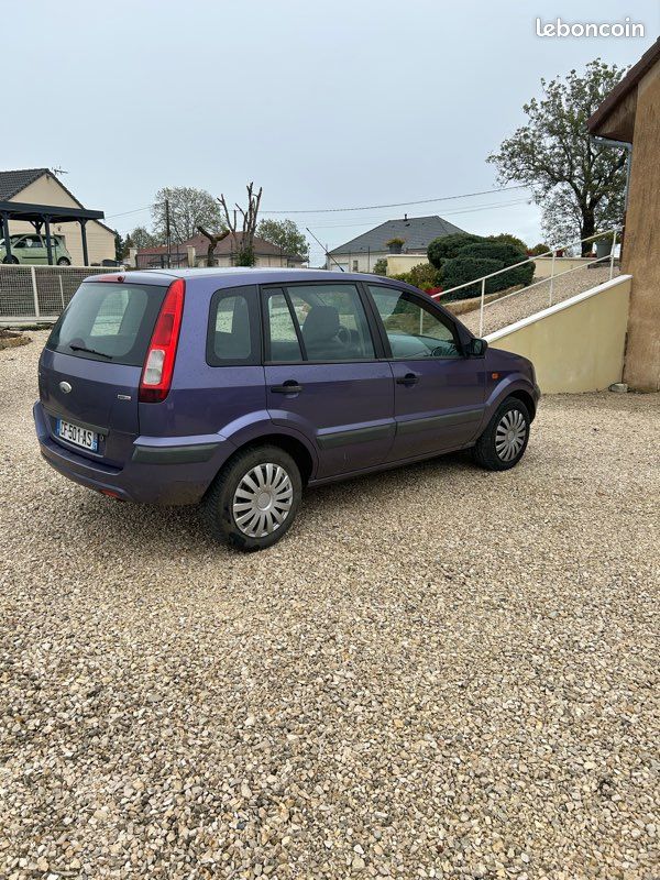 Vend Ford fusion (image 2)