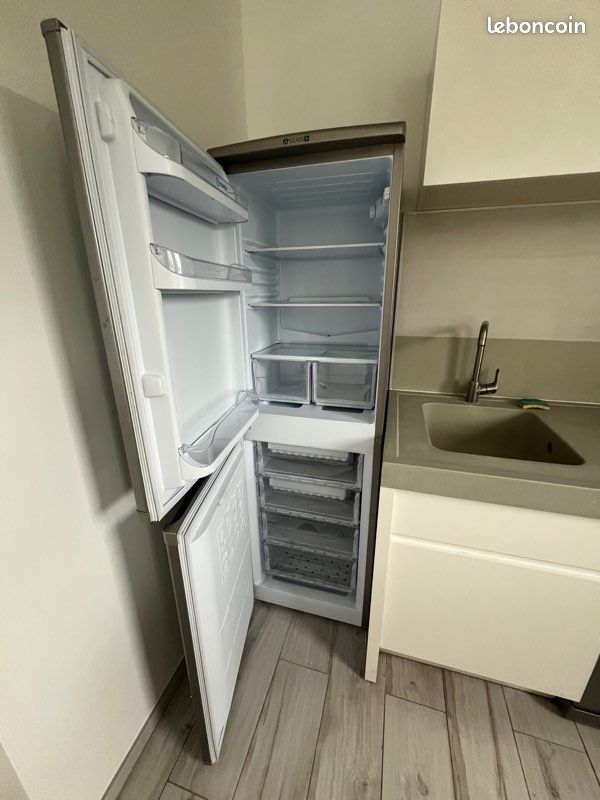 Sitemapcdatahttpsvo1kedriinforefrigerateur Congelateur Indesit