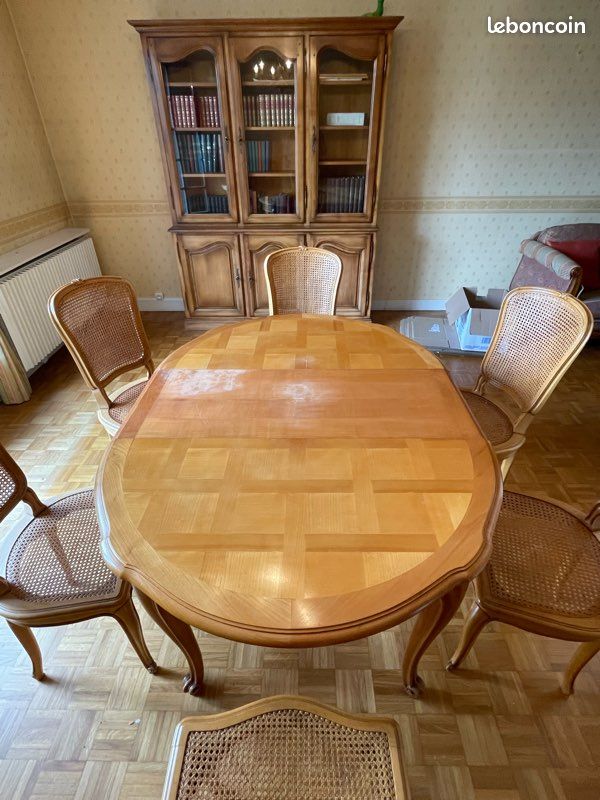 Table en bois + 6 chaises cannées – style vintage – 50 (image 2)