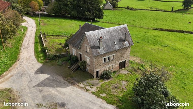 🏡 Maison en pierre de 290 m2 à la campagne - Le Lonzac