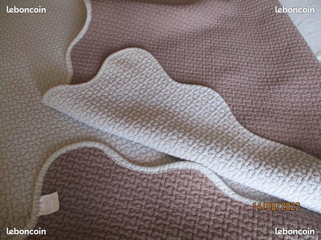 Couverture ou couvre lit (image 1)