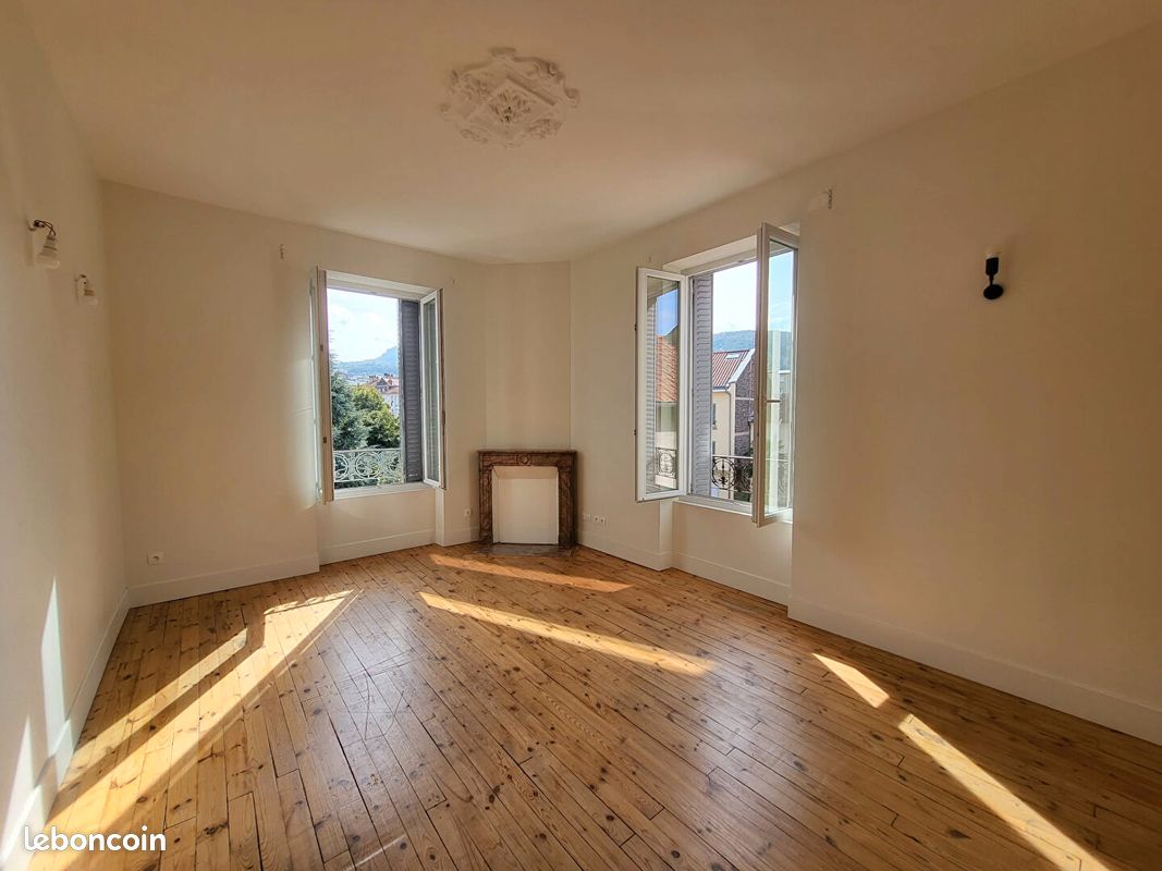 Appartement 3 pièces 80 m² · à Chamalieres · 80 m² · 186 900 €