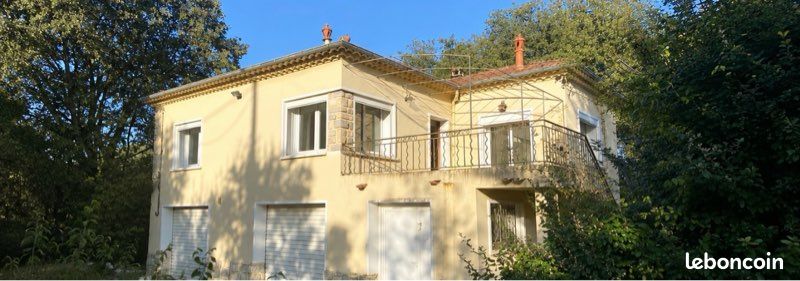 Maison 4 pièces 90 m² · à Sainte-Anastasie · 90 m² · 259 000 €