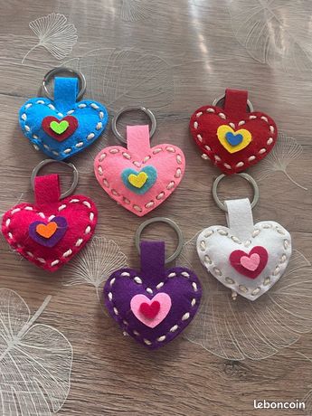 Porte-clés Breloque En Forme De Cœur En Feutre Artisanat - Rouge Blanc Bleu, Démontable