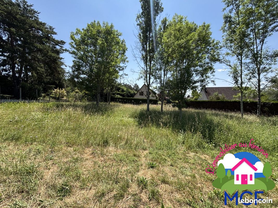 Terrain 1058 m² · à Breuilpont · 1 058 m² · 79 500 €