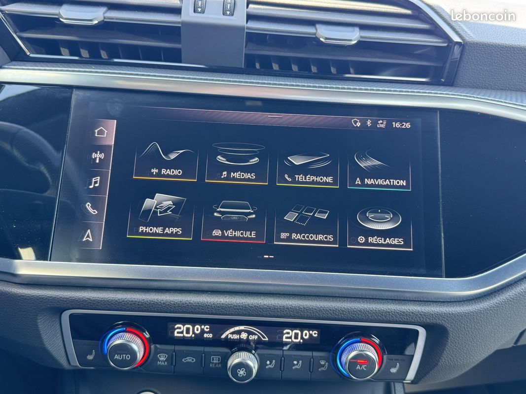 AUDI Q3 35 TDI 150 ch S tronic 7 S line (image 10)