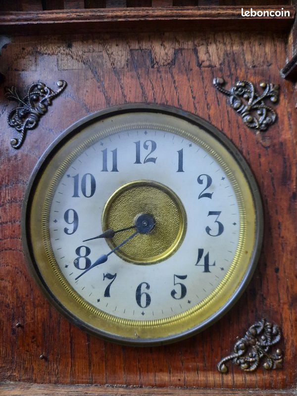 Horloge de table à pendule boîtier doré - AMS Modèle: 1117 - Horloges