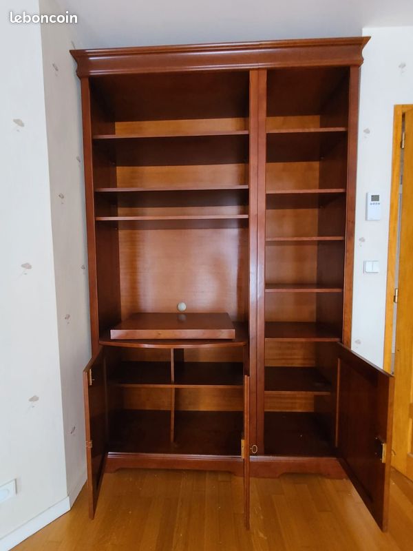 Meuble en bois massif (image 2)