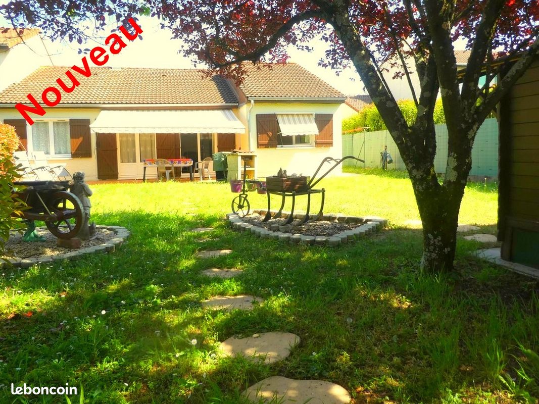 Maison 4 pièces 92 m² · à Chassieu · 92 m² · 379 000 €