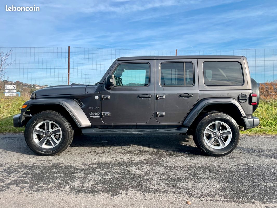 JEEP WRANGLER III 2.2 MULTIJET 200ch UNLIMITED SAHARA 4X4 BVA / Pack confort / Origine France (image 9)