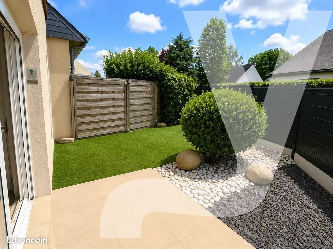 Immeuble 132 m² · à Longuenée-en-Anjou · 132 m² · 319 990 €