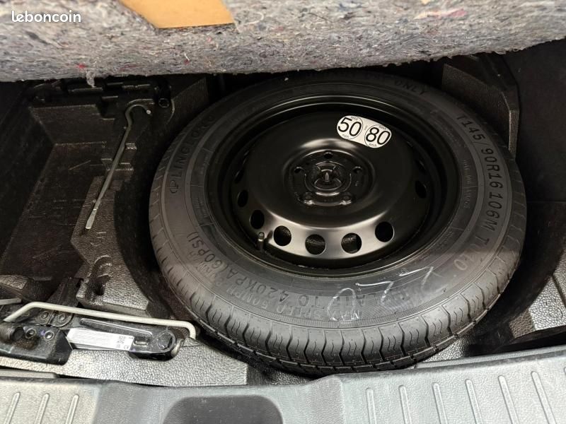 Nissan Juke 1.6 Hybrid 143ch N-Connecta 2023 (image 8)