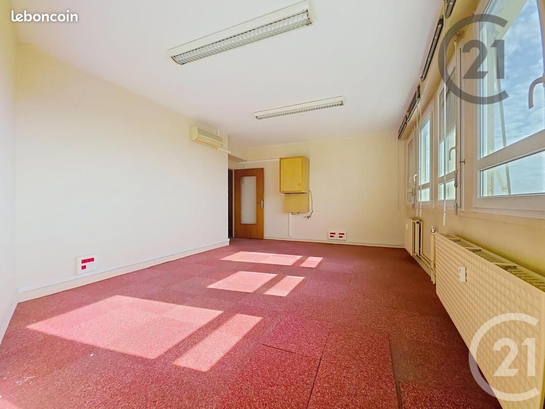 Appartement 2 pièces 44 m² · à Troyes · 44 m² · 56 000 €