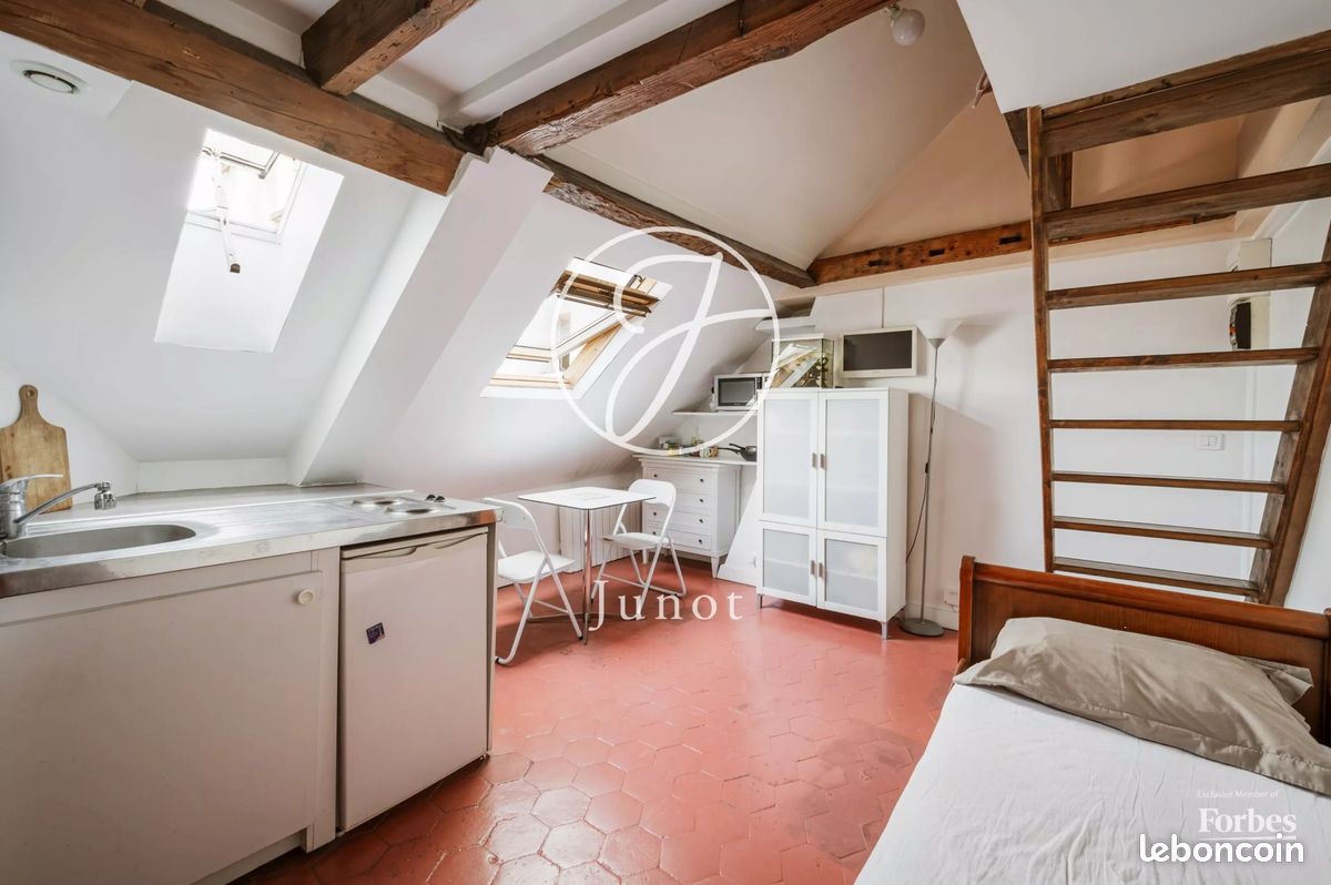 Appartement 2 pièces 17 m² · à Paris · 17 m² · 235 000 €