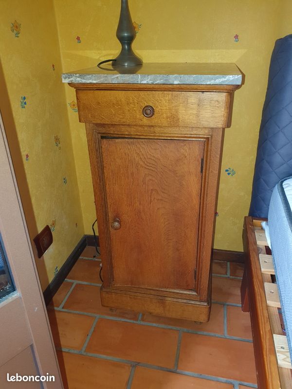 Table de nuit plateau en marbre (image 1)
