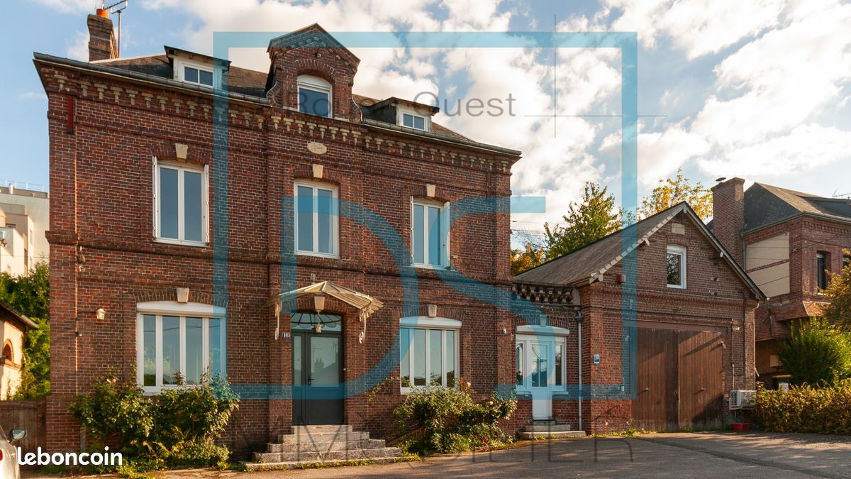 Maison 9 pièces 180 m² · à Barentin · 180 m² · 314 500 €
