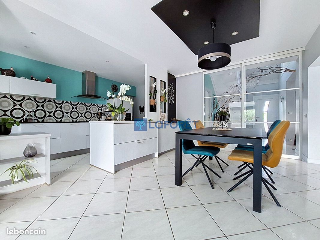 Maison 6 pièces 130 m² · à Ancenis-Saint-Géréon · 130 m² · 329 000 €
