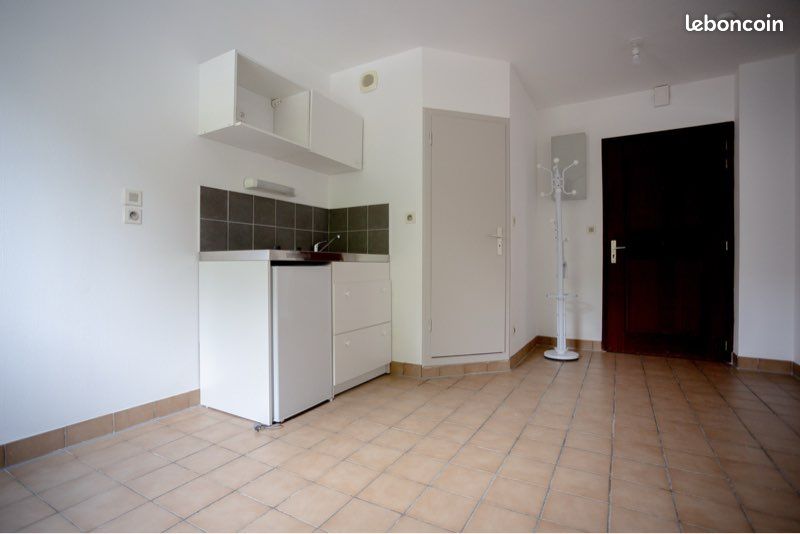 Appartement 1 pièce 17 m² · à Nantes · 17 m² · 450 €