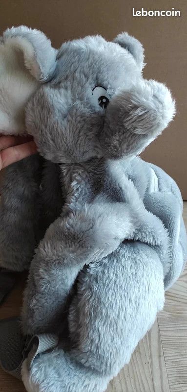 Sac à dos peluche éléphant (image 3)
