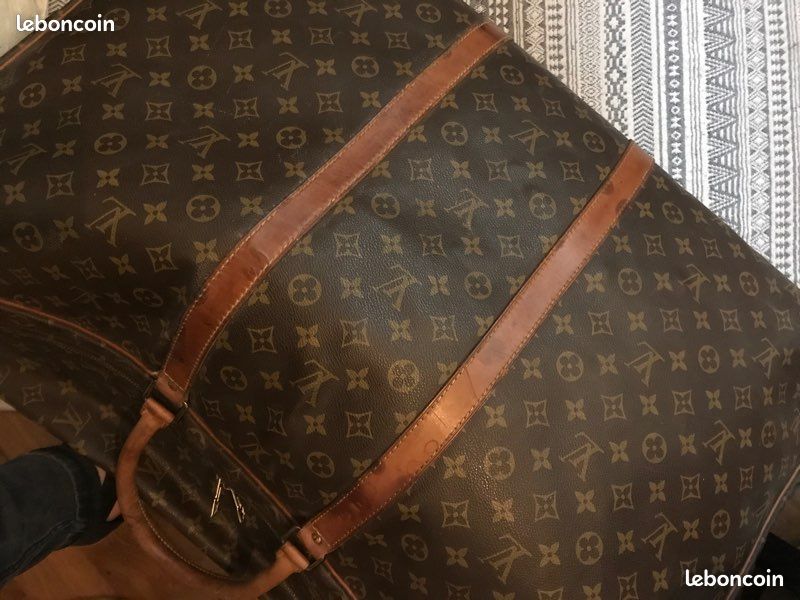 Ensemble lv (image 1)