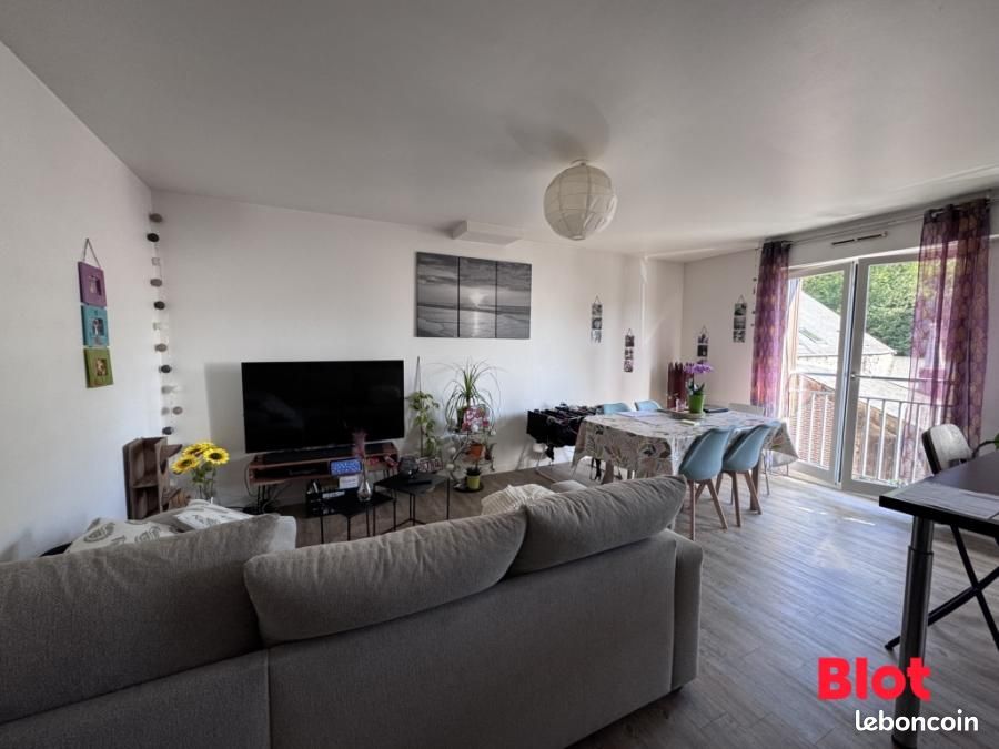 Appartement 2 pièces 51 m² · à Châteaugiron · 51 m² · 601 €