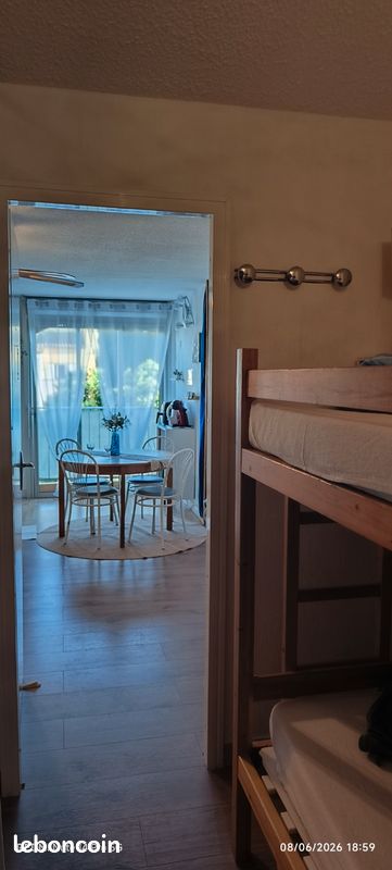 Studio cabine (image 3)