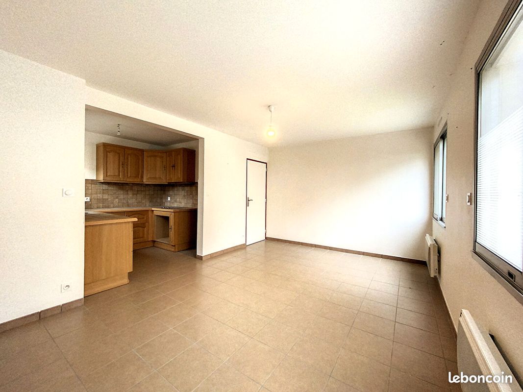 Appartement 1 pièce 35 m² · à Fontaine-lès-Dijon · 35 m² · 400 €/mois