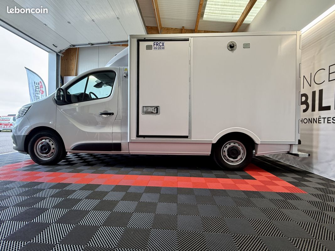 RENAULT Trafic 2.0 DCI 150 Frigorifique (image 8)
