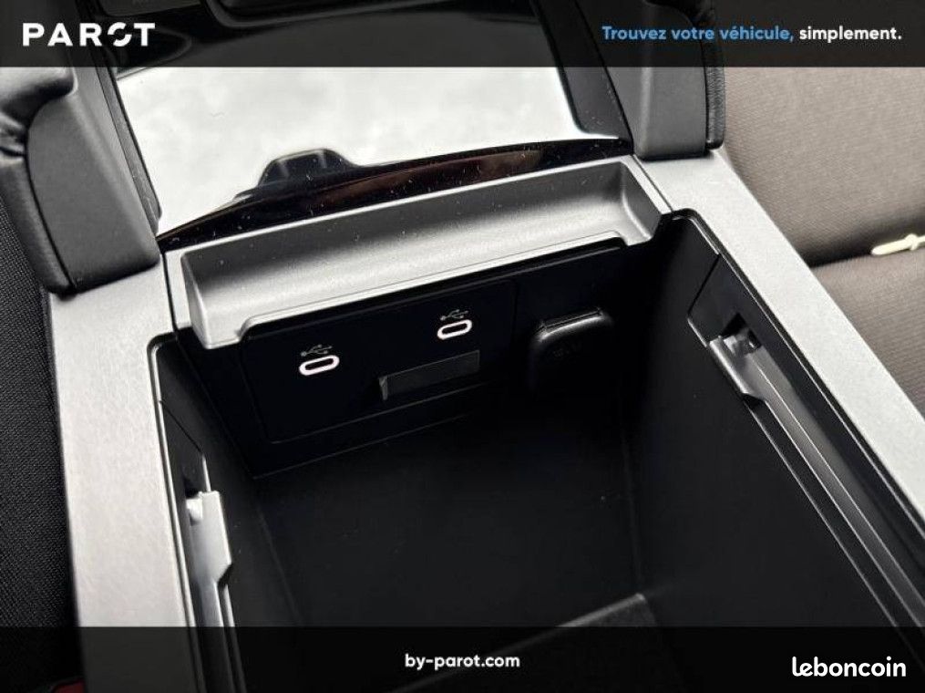 Mazda 3 2024 Berline 2.0L e-SKYACTIV-X M Hybrid 186 ch BVA6 Exclusive-Line (image 15)