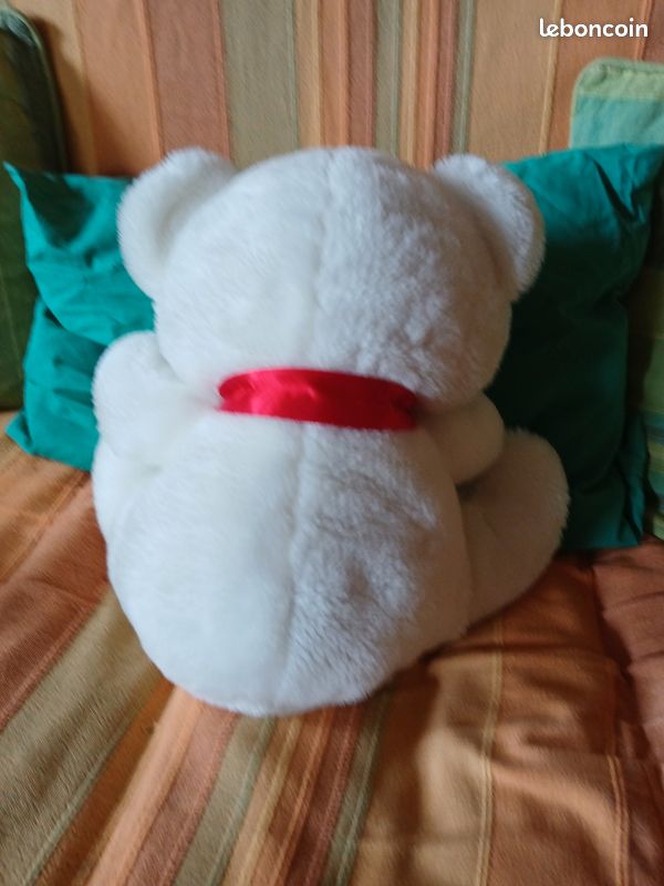 Ours en peluche blanc (image 4)