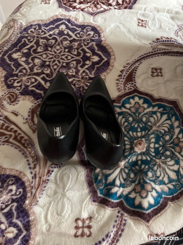 Escarpin noir (image 5)