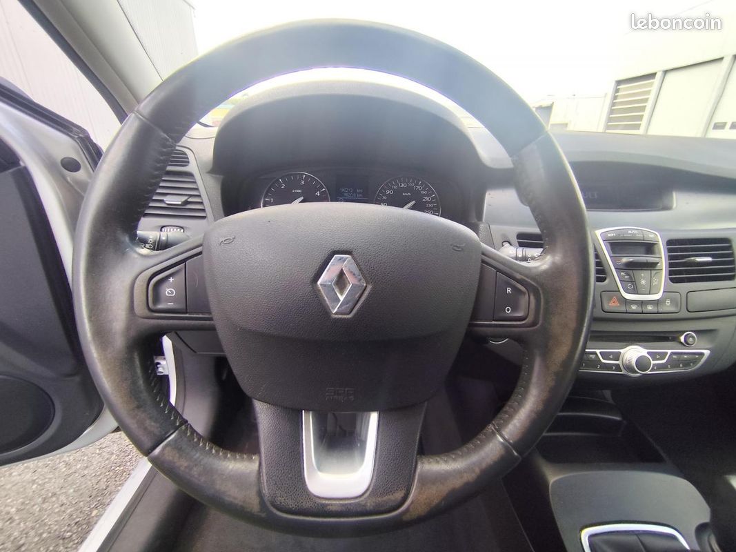 RENAULT LAGUNA 1.5 dCi - 110 III BERLINE Authentique PHASE 1 (image 17)