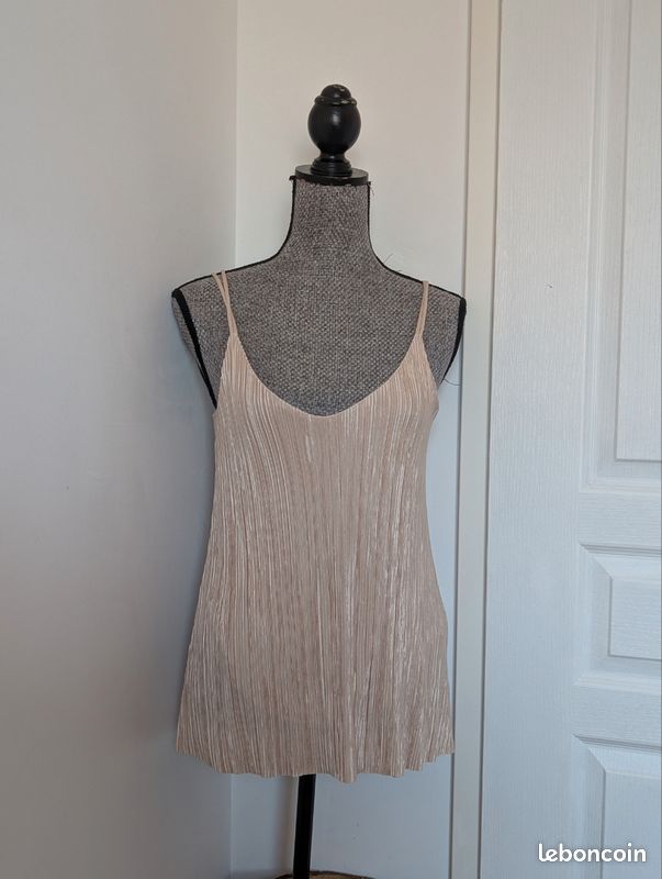 Haut Femme Doré Pimkie - Taille S, En Polyester, Neuf Sans étiquettes