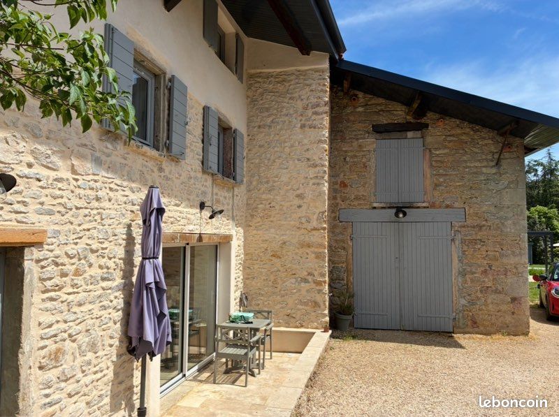 Maison 5 pièces 130 m² · à Civrieux-d'Azergues · 130 m² · 495 000 €