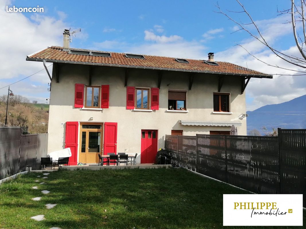 Maison 5 pièces 89 m² · à Saint-Vincent-de-Mercuze · 89 m² · 1 240 €/mois