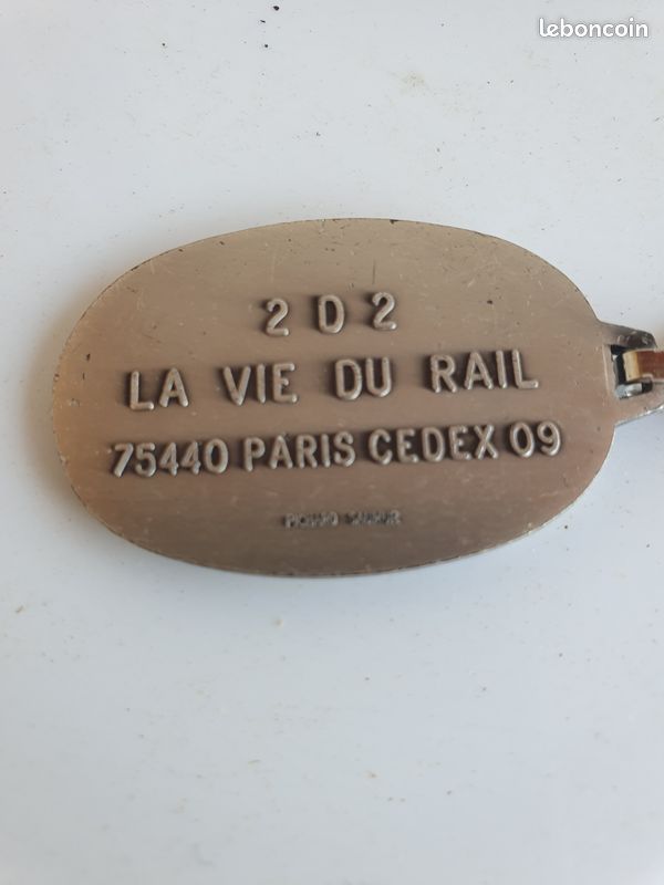Porte clef villes Deauville + Trouville + la vie du rail (image 11)