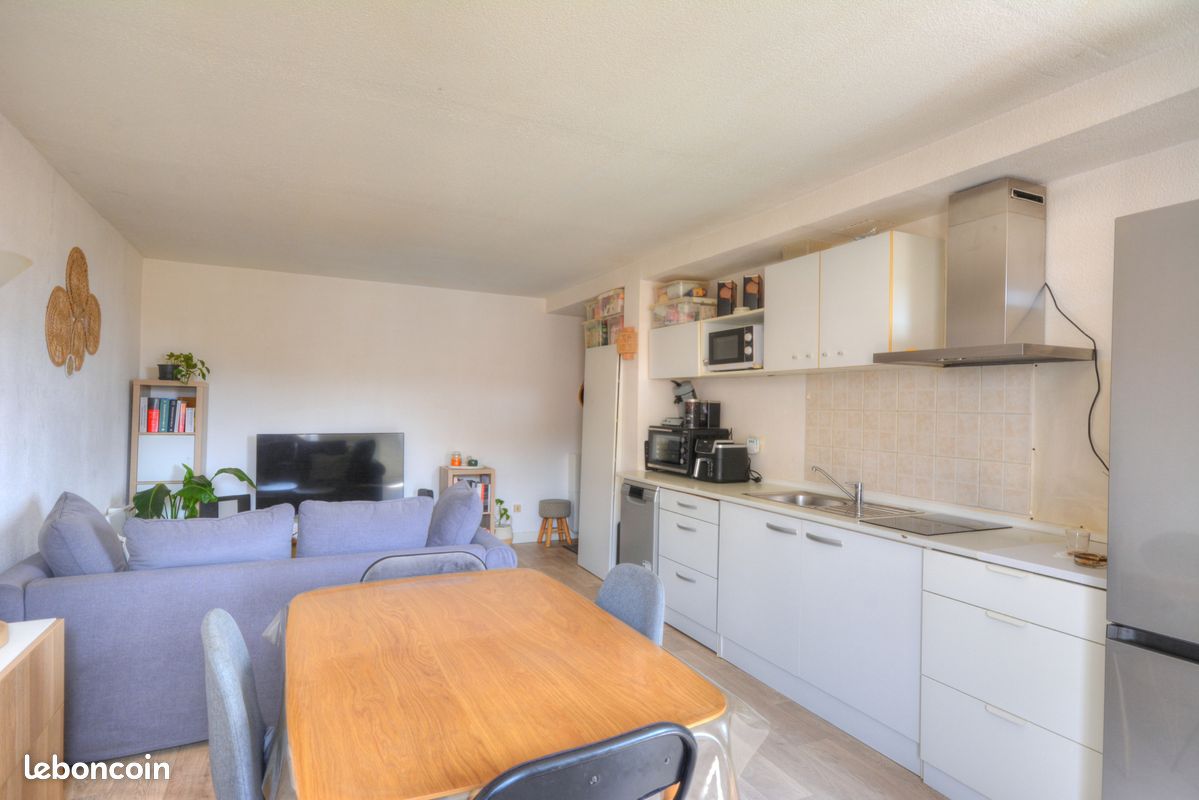 Appartement 2 pièces 39 m² · à Pierrefeu-du-Var · 39 m² · 204 000 €