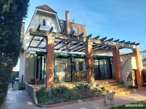 Maison 7 pièces 195 m²