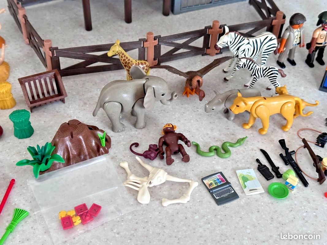 4826 PLAYMOBIL SAFARI : Gardien réserve naturel / centre de soins animaux Forêt 4826 PLAYMOBIL SAFARI : Gardien réserve naturel / centre de soins animaux Forêt