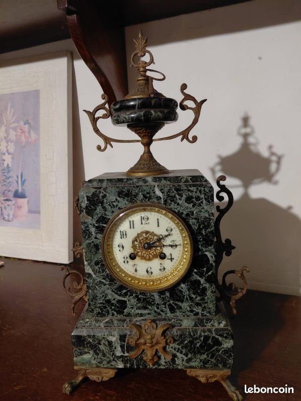 Pendule ancienne (image 1)