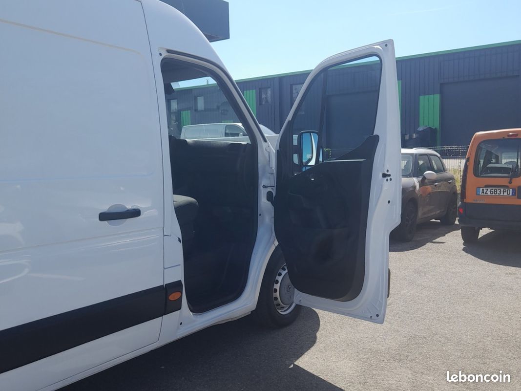 Renault master fourgon l3h2 blue dci 135 grand confort prix 15000 euros ht (image 11)