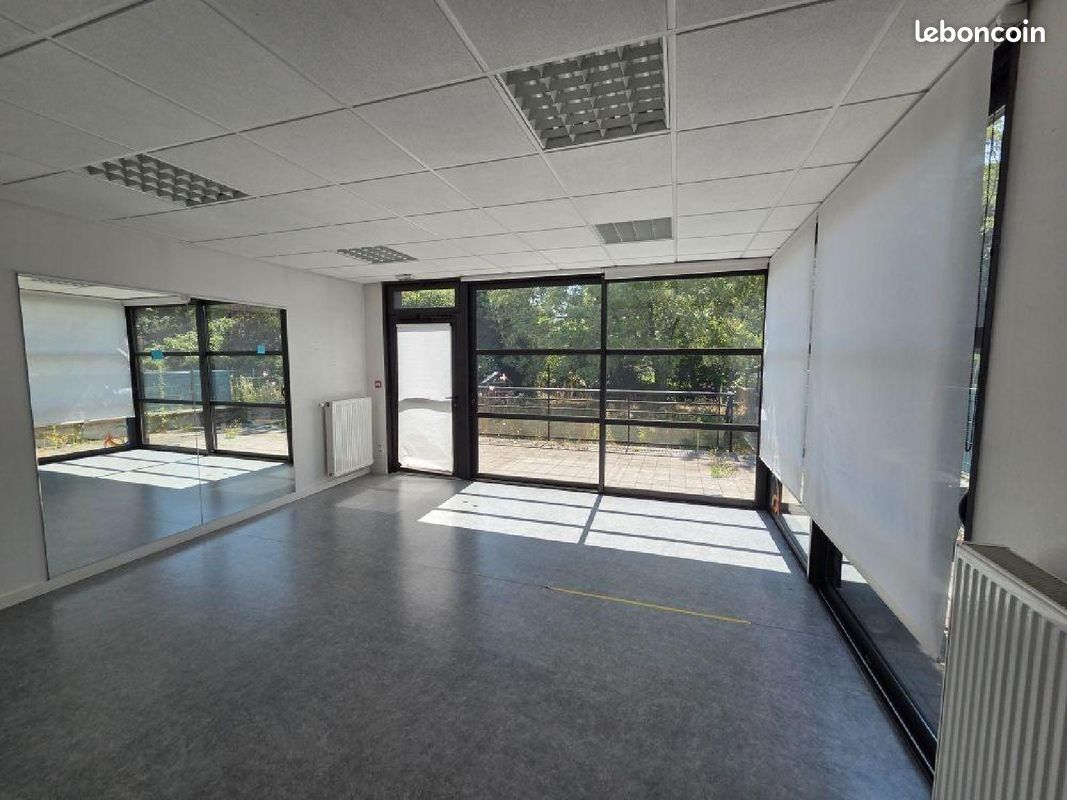 Immeuble 9 pièces 217 m² · à Merville · 217 m² · 334 000 €