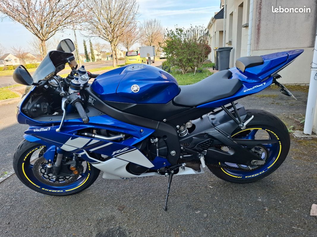 R6 2012 - Motos