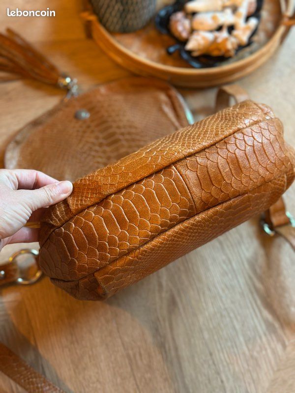 Sac à Main Anna Morellini En Cuir Marron - Forme Croissant, Anse épaule - Occasion En Super état