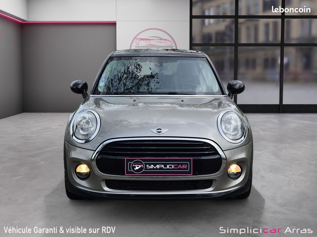 MINI COOPER III (F55) 1.5 Essence 136Ch FINITION CHILI - Garantie 12 mois (image 6)