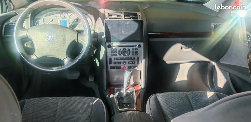PEUGEOT 407 2,0L 16V ESSENCE 140cv BVA4 PREMIUM "61927 Kms" (image 3)
