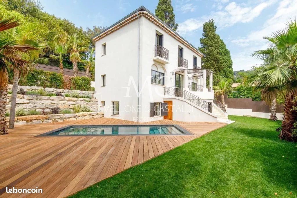 Maison 6 pièces 227 m² · à Cannes · 227 m² · 2 290 000 €